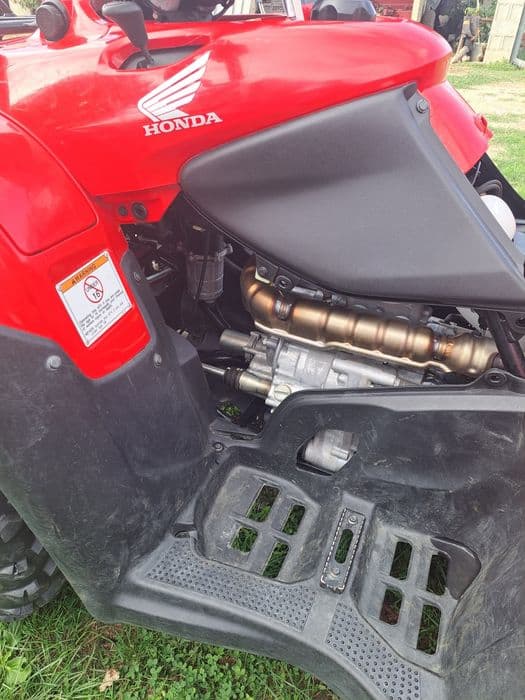 Vând atv Honda trx 500