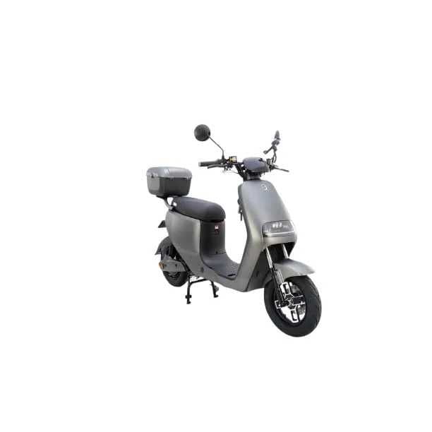 Scuter electric 900 W, autonomie 90 km, maxim 25 km/h, rosu