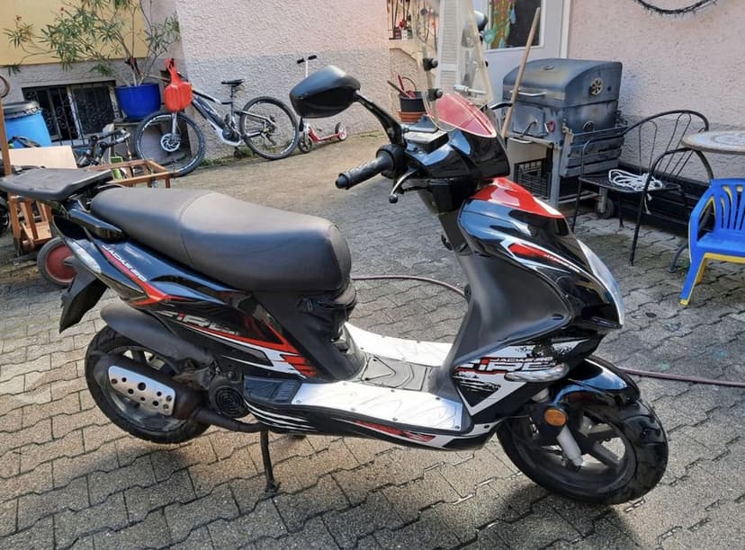 Scuter luxxon 49 cm 2012