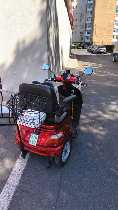 Scuter zetech 1800 w