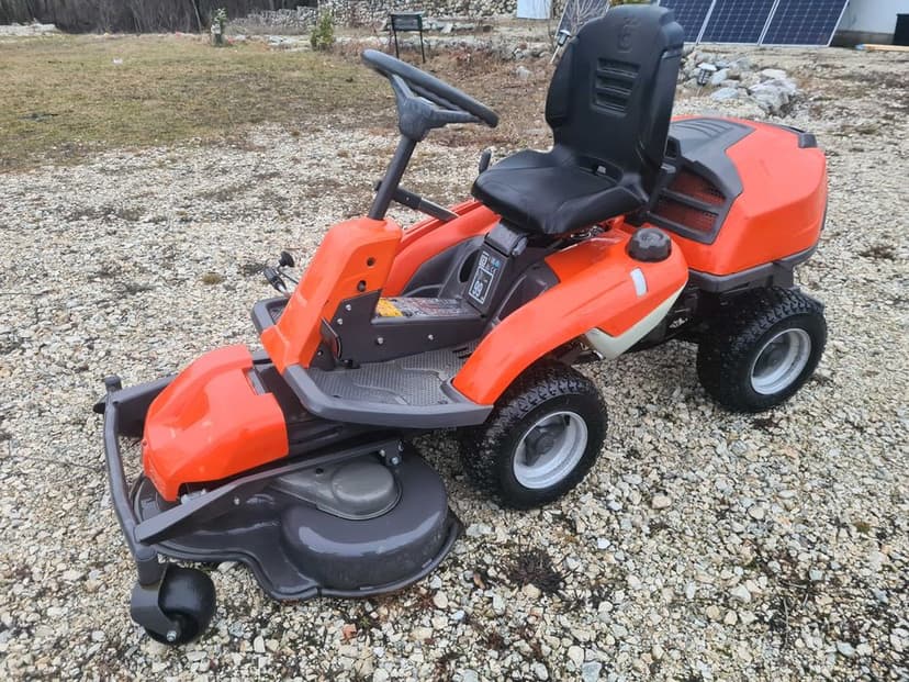 Husqvarna Rider R320AWD 10.2kw