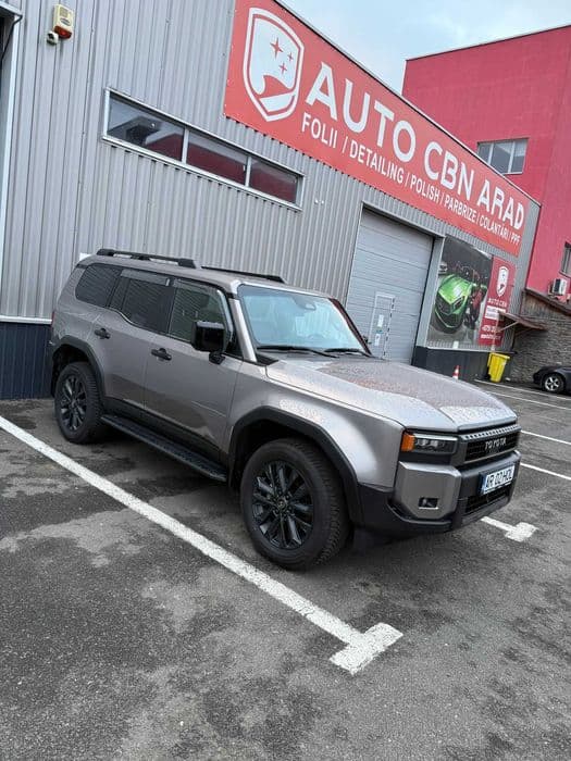 Vand Toyota LandCruiser 2.8 diesel, 2024