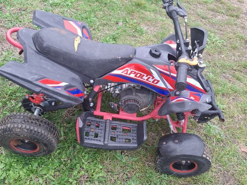 Vand atv 49cc mai multe detalii la telefon