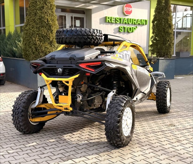 Can am Maverick  2025 TURBO RS 240 hp Accesorii 7500 Euro