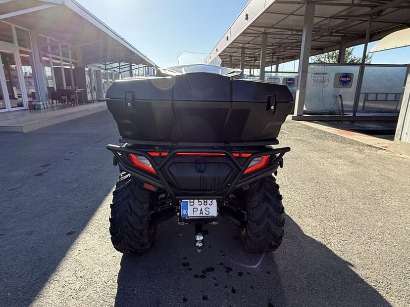 Vand cf moto 625 cu nr negru