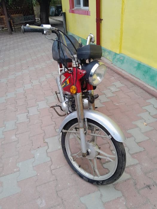 Moped first bike activ