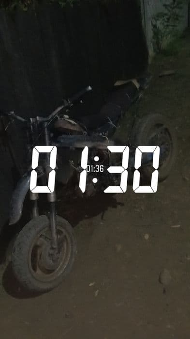 Vânnd un Cross de 125