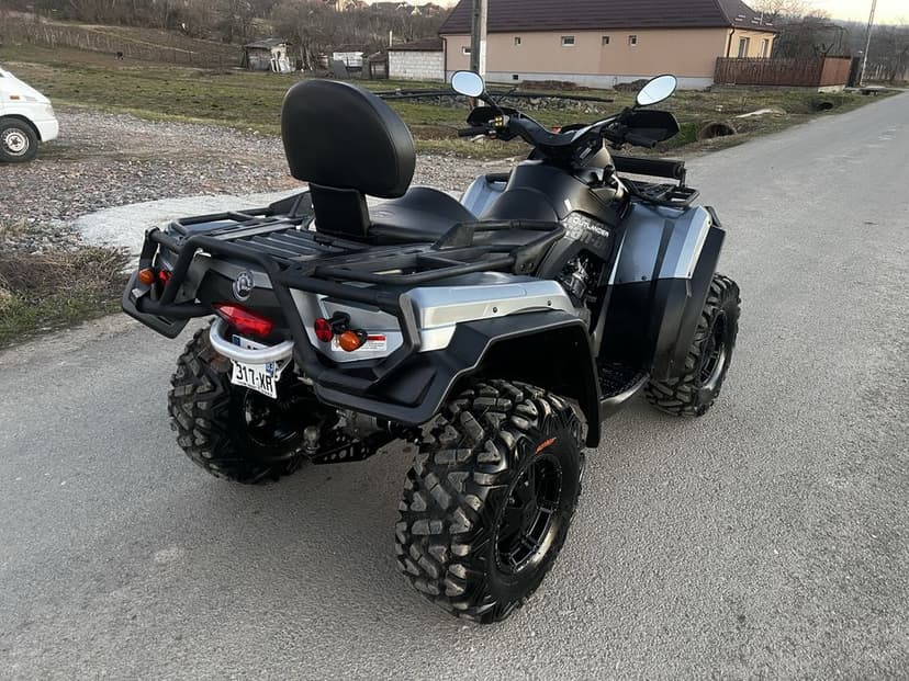 ATV Can am Outlander 800R MAX XTp