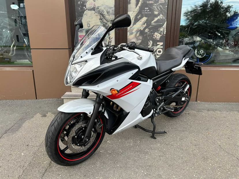 Yamaha XJ6 Diversion F ~ Garantie ~ Rate ~