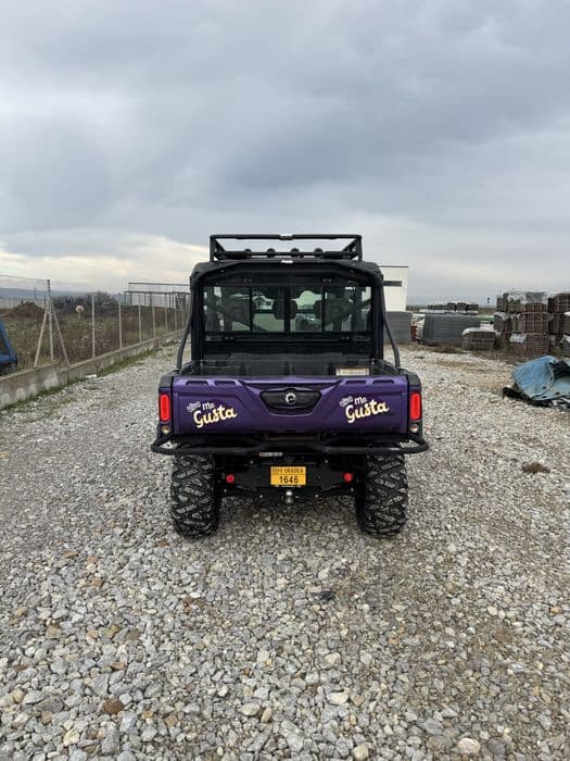 Vand can-am traxter si plaris rzr pentru copii!