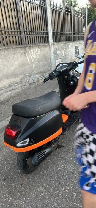 Vand scuter DTS 49cc