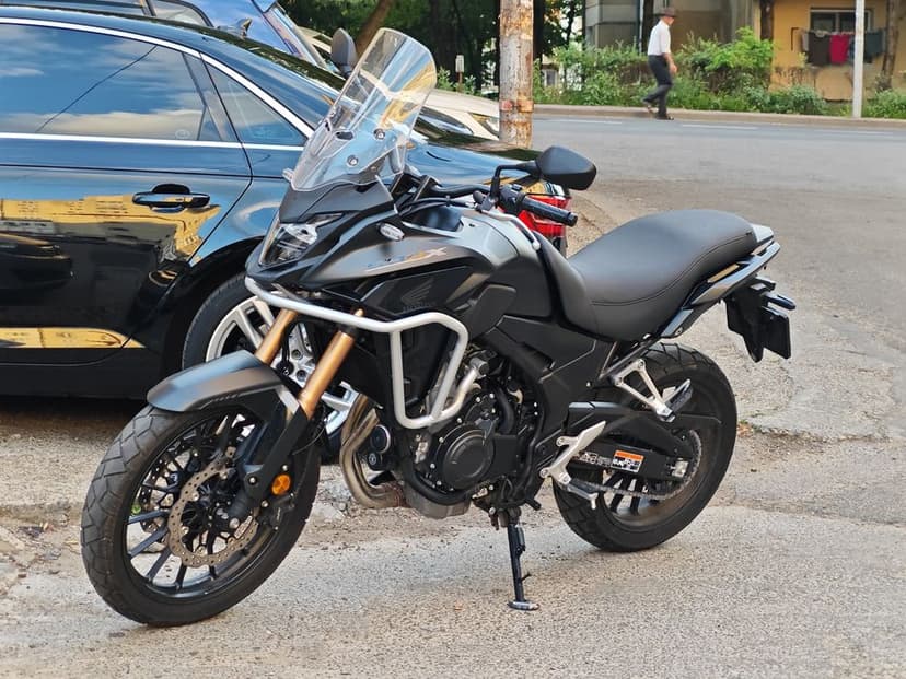 Honda cb500x  an 2023 full led touring