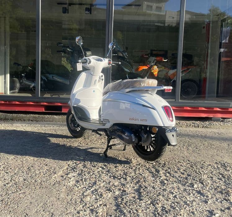 Scuter Keeway Iskia 125cm NOU - Garantie-Transport Gratuit-