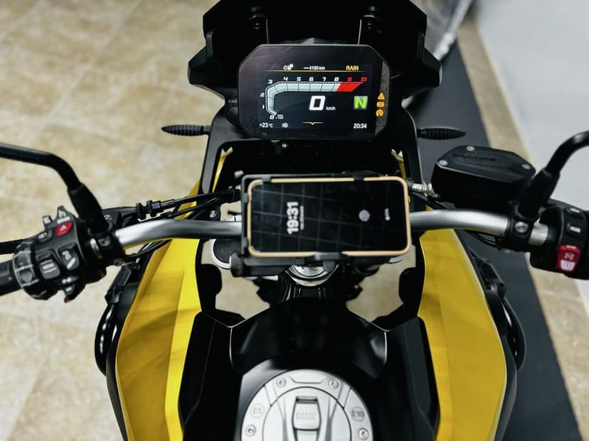 BMW F750 GS 2020 – Full Option | Top Case Kappa | Unic Proprietar