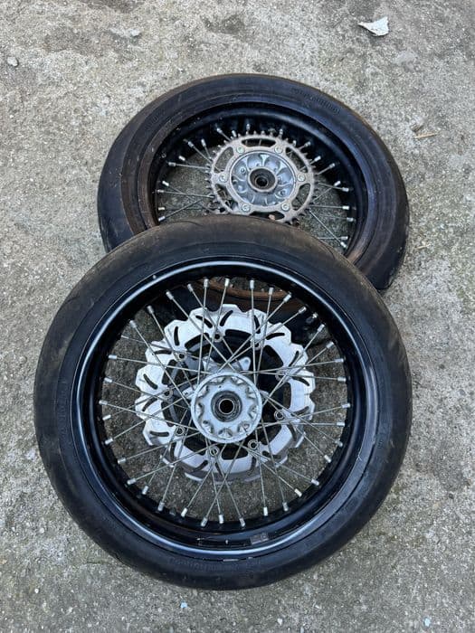 Roti excel supermoto R17 , suzuki drz 400