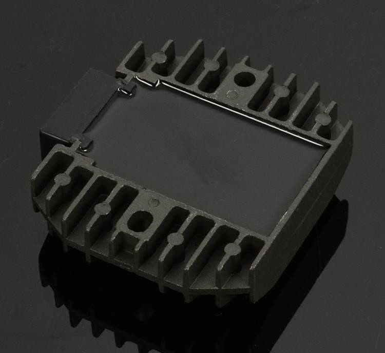 Releu incarcare regulator voltaj yamaha yzf r1 r6 yzf 600 r 5pini