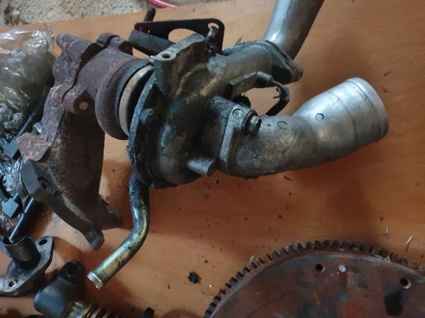 Piese Nissan Navara D22