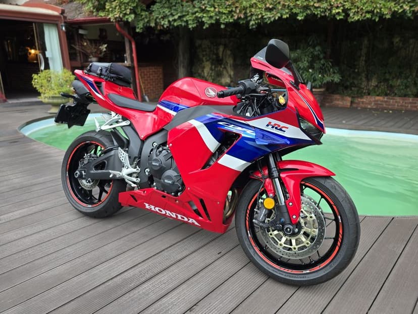 Honda CBR600RR 2025