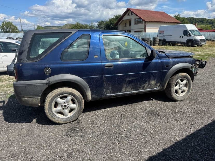 Dezmembrari Dezmembrez Piese piesa Dez Land Rover Freelander 2.0diesel