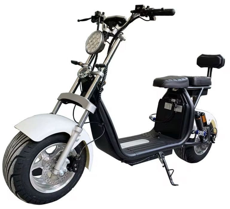 Scuter electric fara permis