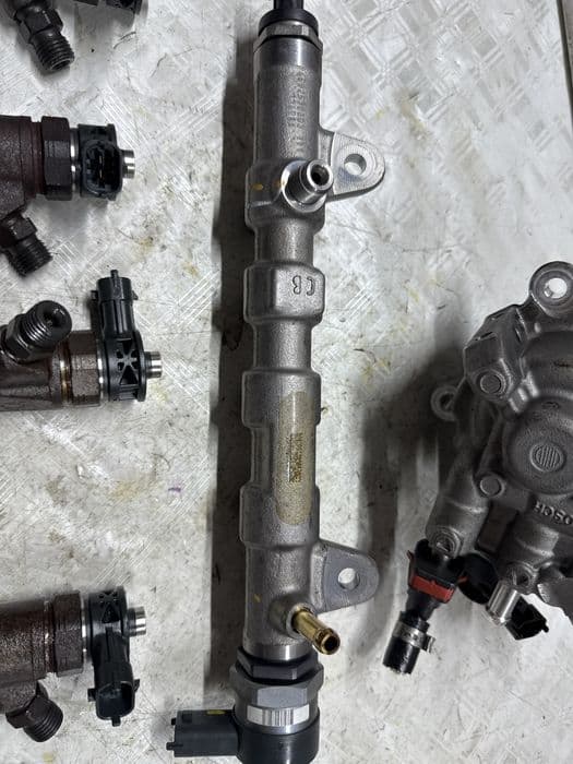 Kit injectie complet Jeep Cherokee 2.2 Motorina 2016