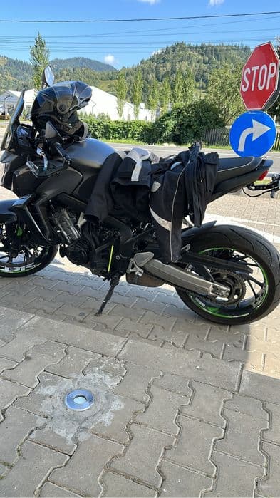 Honda cbf 650 in stre forte buna  cu abs sau schimb cu jeep offroad