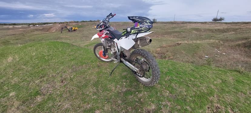 Husqwarna TE450 din 2007  motocross/enduro