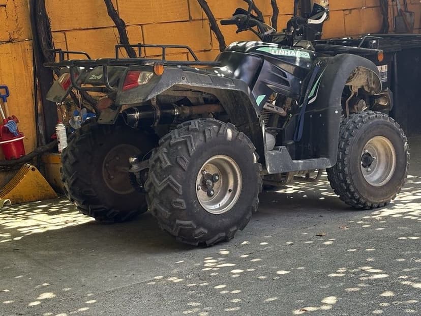 Vand atv  loncin 250 sau schimb cu motocicleta a1