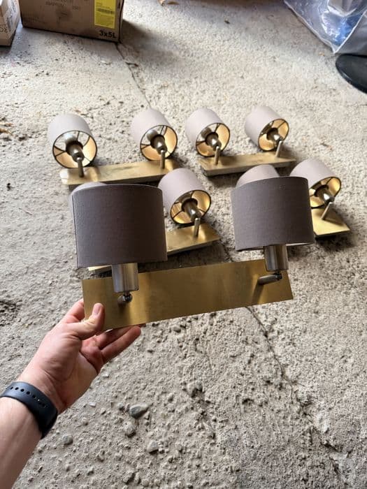 Aplice de perete cu bec led