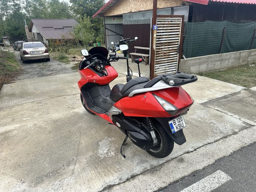 Honda silver wing 600