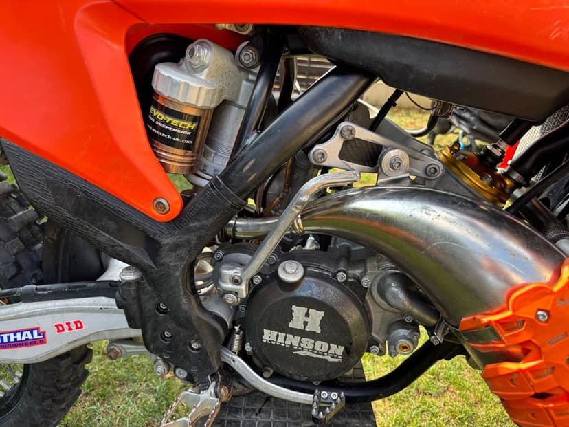 Vand KTM 125 SX motocross