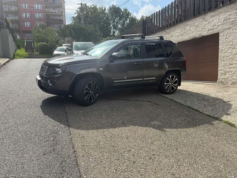 Jeep Compass 2.4 Benzină - 2015