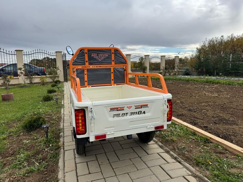 tricicleta electrica noua,0 km