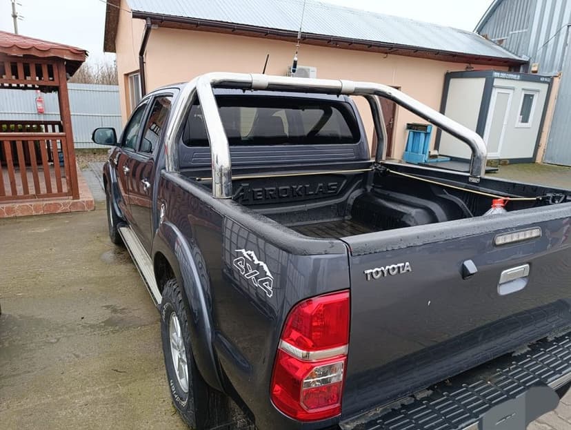 Toyota Hilux 2.5