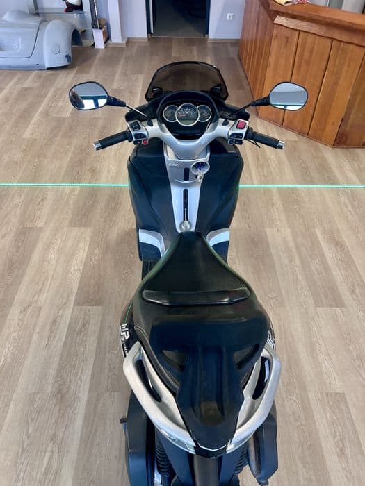 Piaggio mp3 125 cat B