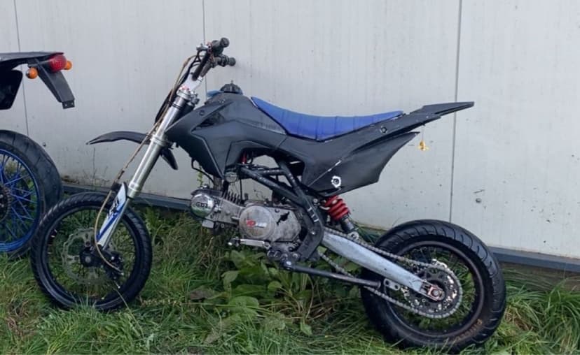 vand cross 125 in stare buna