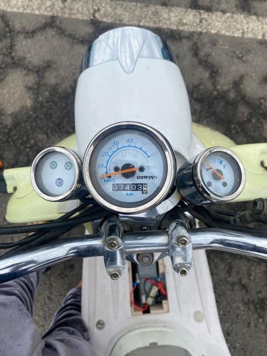 Vând Scuter Dolce Vitta