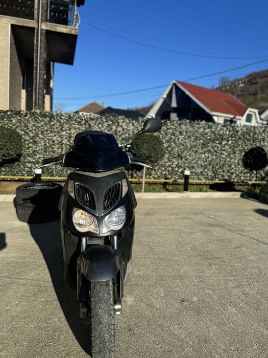 Aprilia sportCity 200cc