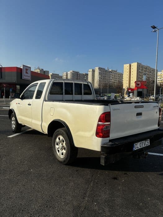 Toyota Hilux facelift 2013 4x4