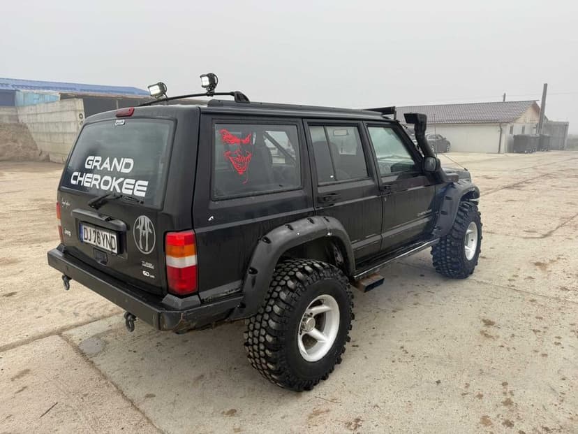 De vânzare Jeep Cherokee – Preparat Off-Road