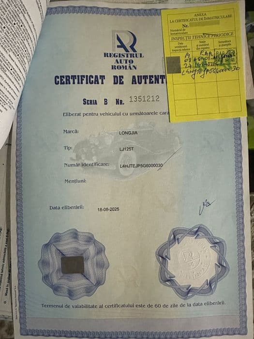 Vand sau schimb Scuter 125 cc3