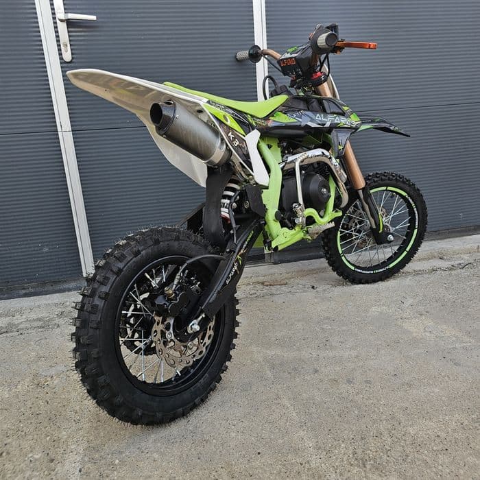 Cross Alfarad KXD 125cc Semiautomat Bord Digital