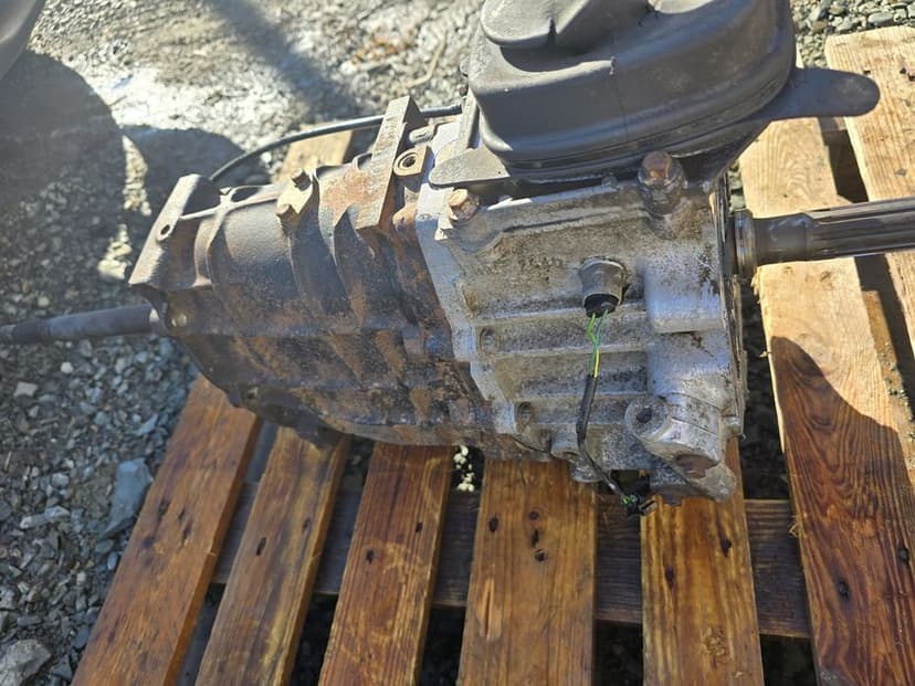 Piese Dezmembrari  Cutie de transfer Land Rover Discovery 2  TD5