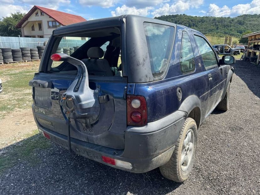 Dezmembrari Dezmembrez Piese piesa Dez Land Rover Freelander 2.0diesel