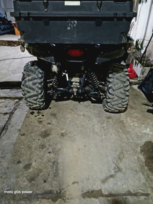 Vând sau schimb Kawasaki brute force 750