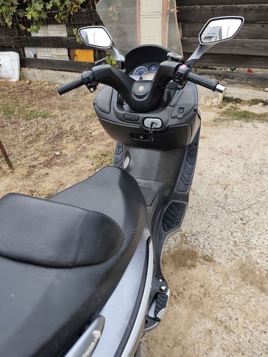 Scuter SYM GTS 125 EVO