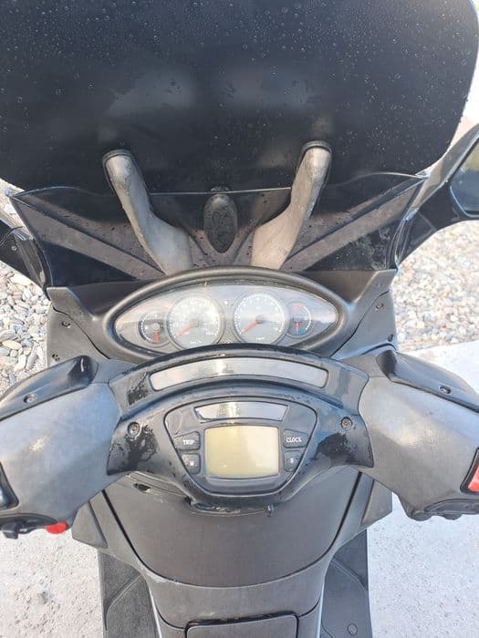 Vînd piaggio x9 evolution 250cc