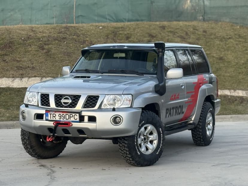 Nissan Patrol/GU4/An fabricatie 2006 AUTOUTILITARA N1