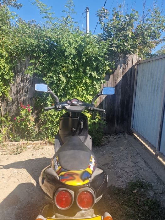 Scuter aprilia sr 49cc 2t