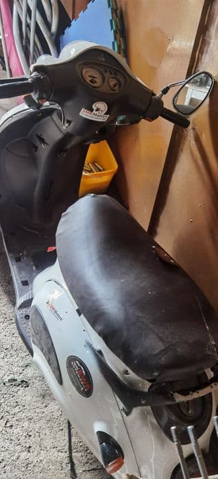 Scooter pentru piese